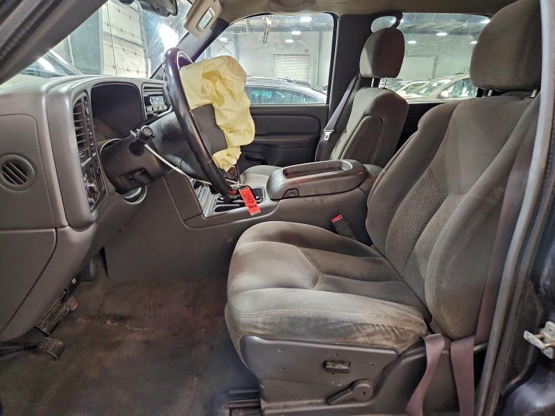 Photo 7 from auction – 2005 CHEVROLET SILVERADO with VIN 2GCEK13T151360157