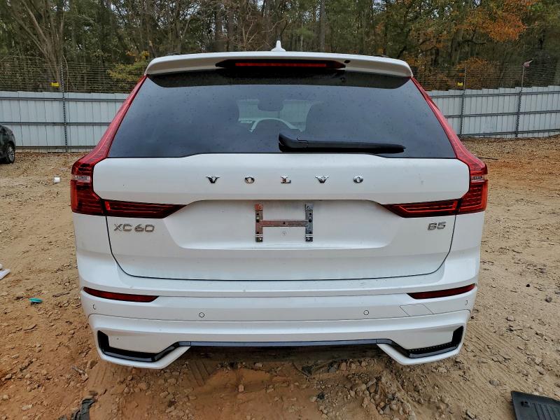 Photo 6 from auction – 2023 VOLVO XC60 PLUS with VIN YV4L12DW1P1300670