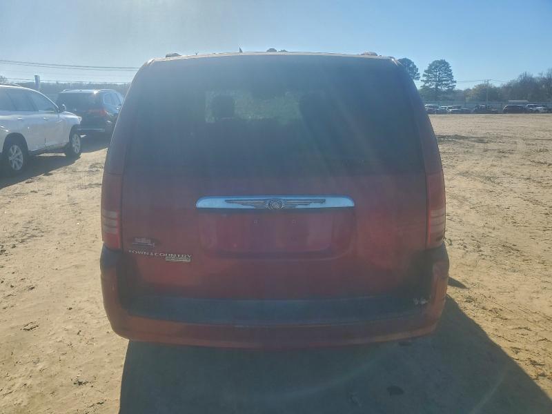 Photo 6 from auction – 2008 CHRYSLER TOWN & COU with VIN 2A8HR54P48R814756
