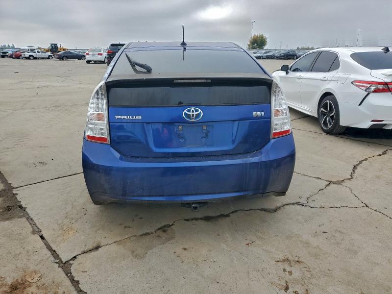 Photo 6 from auction – 2011 TOYOTA PRIUS with VIN JTDKN3DU3B1419370