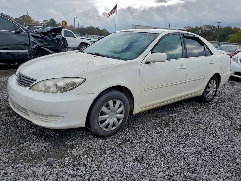 TOYOTA CAMRY 2005 with VIN 4T1BE32K55U541051 - Photo from auction
