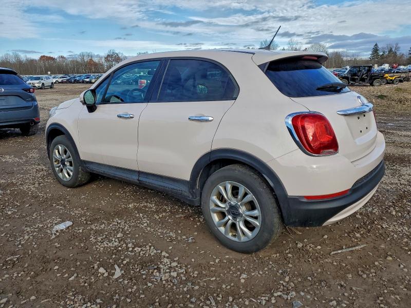 Photo 2 from auction – 2016 FIAT 500X EASY with VIN ZFBCFYBT6GP400960