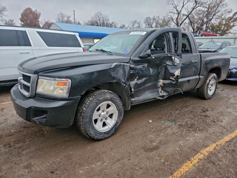 DODGE DAKOTA QUA 2008 with VIN 1D7HW48NX8S507907 - Photo from auction