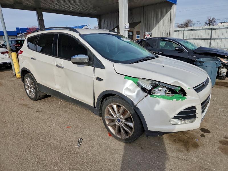 Photo 4 from auction – 2015 FORD ESCAPE SE with VIN 1FMCU0GX8FUC18043