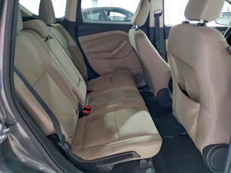 Photo 11 from auction – 2019 FORD ESCAPE SE with VIN 1FMCU9GD2KUB33185