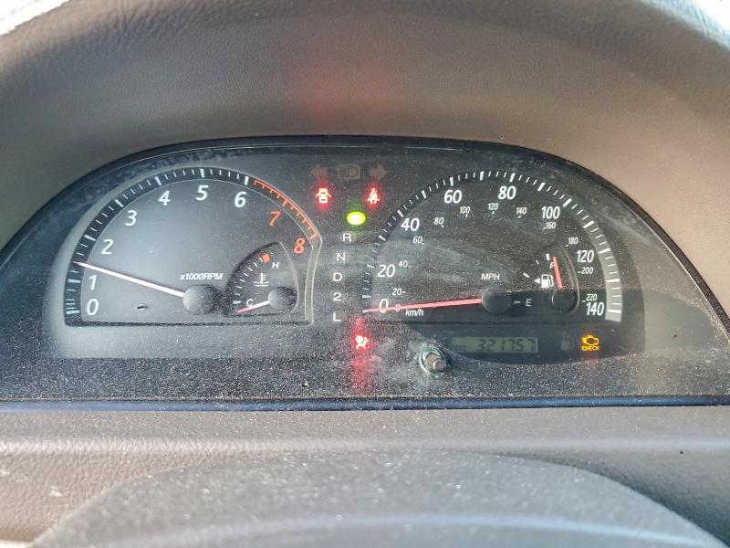 Photo 9 from auction – 2003 TOYOTA CAMRY LE with VIN 4T1BE32K83U722397
