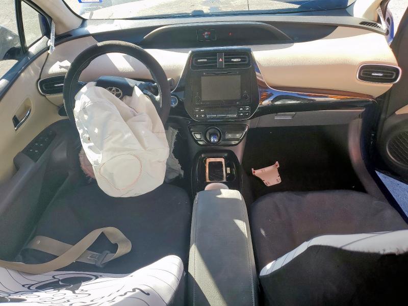 Photo 8 from auction – 2016 TOYOTA PRIUS with VIN JTDKARFU2G3524313