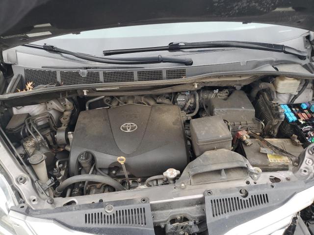 Photo 12 from auction – 2017 TOYOTA SIENNA XLE with VIN 5TDDZ3DC1HS170583