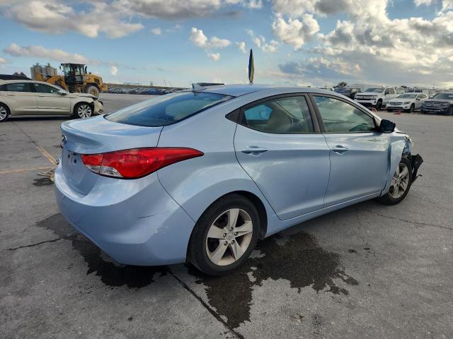 Photo 3 from auction – 2011 HYUNDAI ELANTRA with VIN KMHDH4AE7BU156068