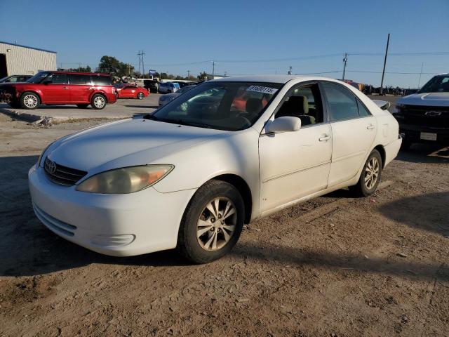 TOYOTA CAMRY LE 2004 with VIN 4T1BF32K14U080927 - Photo from auction