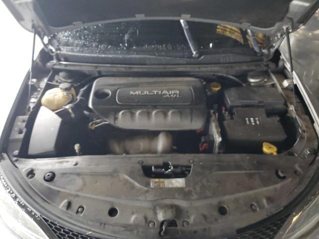 Photo 11 from auction – 2015 CHRYSLER 200 LIMITE with VIN 1C3CCCAB6FN657276