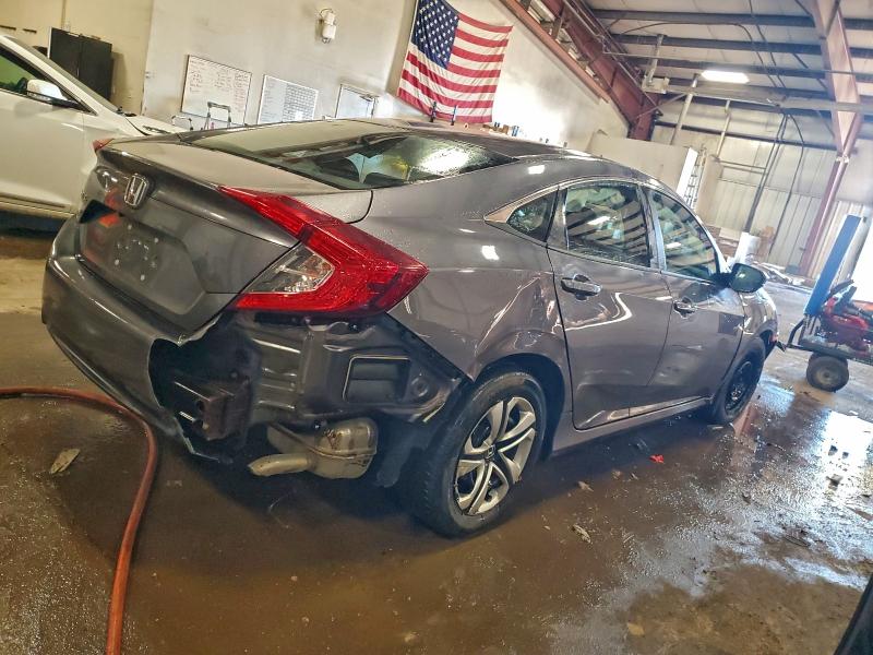 Photo 3 from auction – 2017 HONDA CIVIC with VIN 19XFC2F5XHE037186