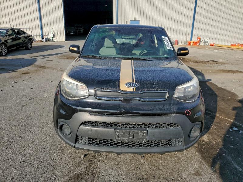 Photo 5 from auction – 2018 KIA SOUL with VIN KNDJN2A20J7505594