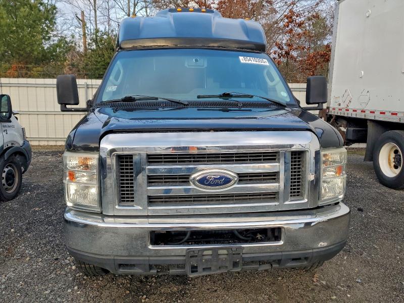 Photo 5 from auction – 2015 FORD ECONOLINE with VIN 1FDWE3FL2FDA23100