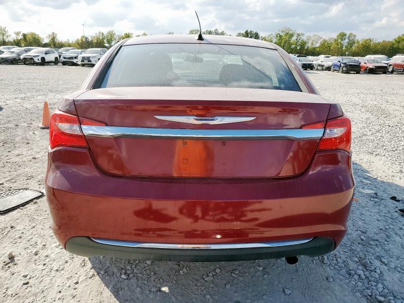 Photo 6 from auction – 2013 CHRYSLER 200 TOURIN with VIN 1C3CCBBB0DN525474