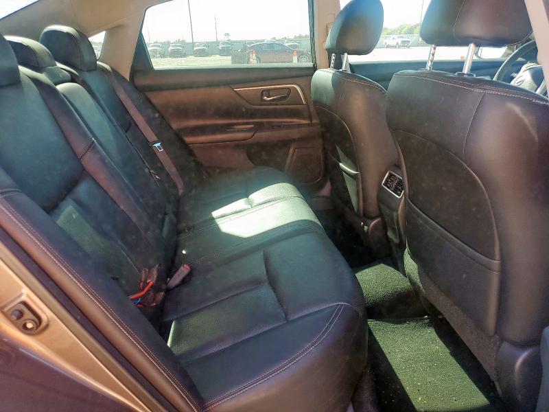 Photo 10 from auction – 2017 NISSAN ALTIMA 3.5 with VIN 1N4BL3APXHC213101
