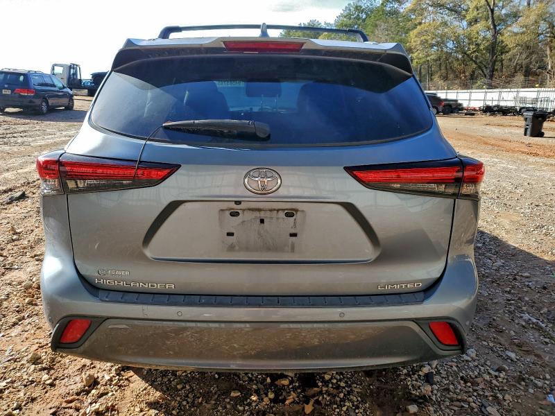 Photo 6 from auction – 2021 TOYOTA HIGHLANDER with VIN 5TDYZRAH9MS079902