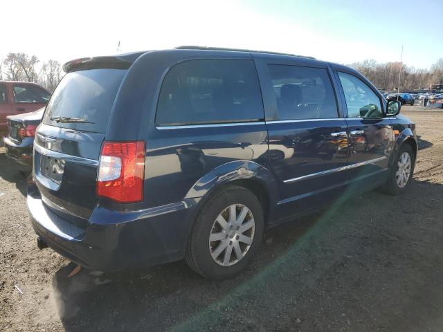 Photo 3 from auction – 2016 CHRYSLER TOWN & COU with VIN 2C4RC1BGXGR129197