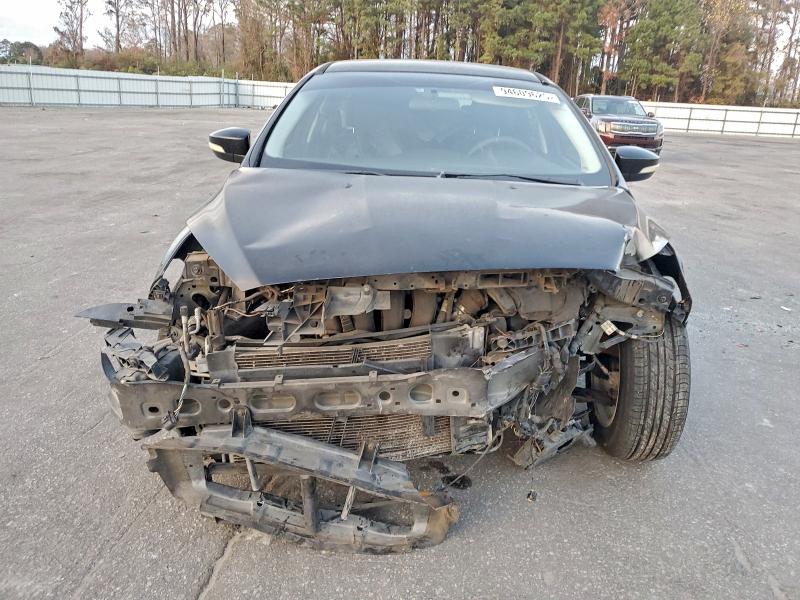 Photo 5 from auction – 2016 FORD FOCUS SE with VIN 1FADP3F2XGL271671