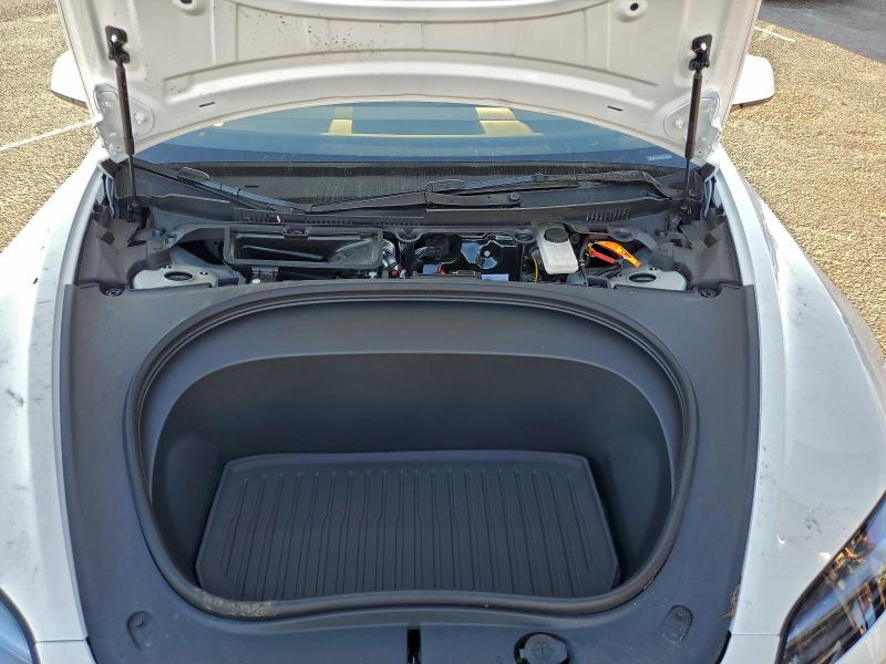 Photo 11 from auction – 2025 TESLA MODEL 3 with VIN 5YJ3E1EA3SF058369