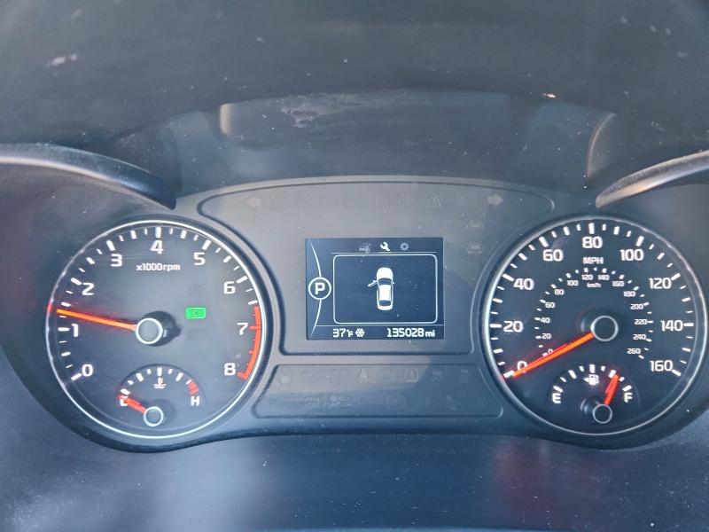 Photo 9 from auction – 2016 KIA OPTIMA EX with VIN 5XXGU4L31GG053315