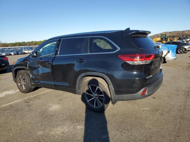 Foto 2 de la subasta – 2018 TOYOTA HIGHLANDER con VIN 5TDJZRFH8JS538536
