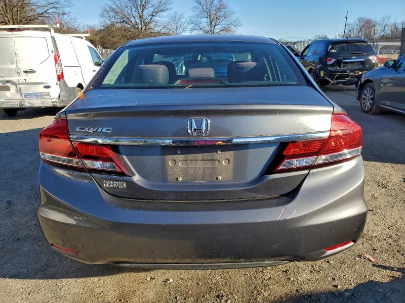 Photo 6 from auction – 2013 HONDA CIVIC LX with VIN 19XFB2F51DE211143