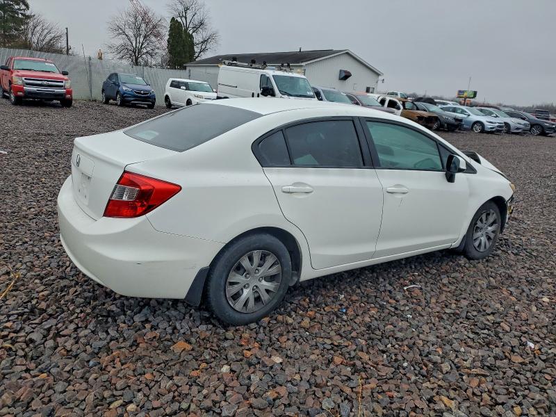 Photo 3 from auction – 2012 HONDA CIVIC LX with VIN 19XFB2F56CE040470