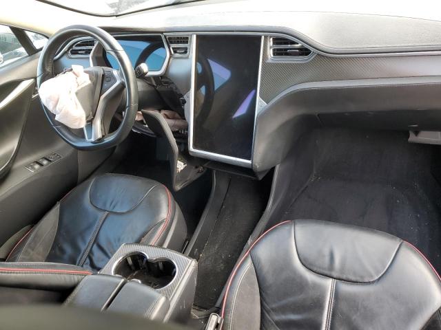 Photo 8 from auction – 2013 TESLA MODEL S with VIN 5YJSA1DP8DFP04280