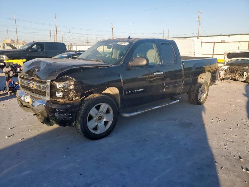CHEVROLET SILVERADO 2007 with VIN 2GCEC19J371706196 - Photo from auction