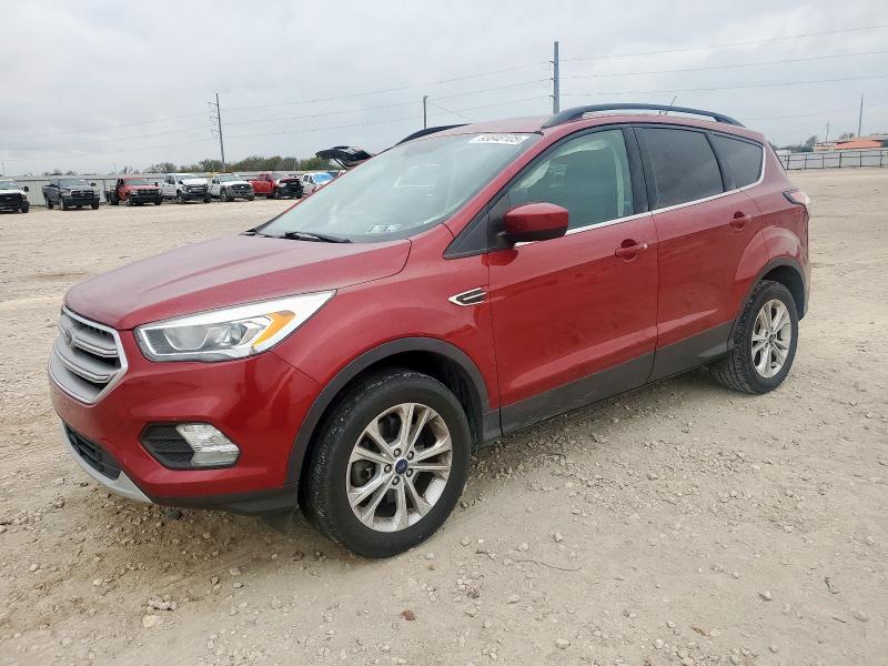 FORD ESCAPE SE 2017 with VIN 1FMCU9GD6HUD26593 - Photo from auction