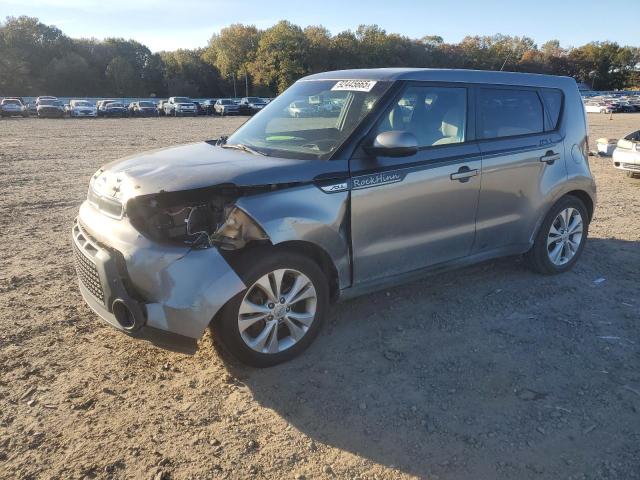 KIA SOUL + 2015 with VIN KNDJP3A51F7114634 - Photo from auction