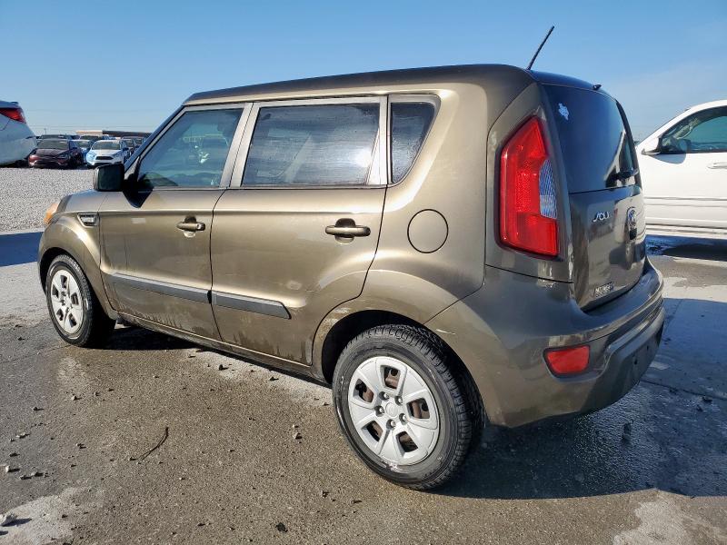 Photo 2 from auction – 2013 KIA SOUL with VIN KNDJT2A5XD7492938