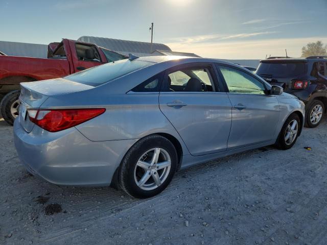 Photo 3 from auction – 2011 HYUNDAI SONATA with VIN 5NPEB4AC8BH075096