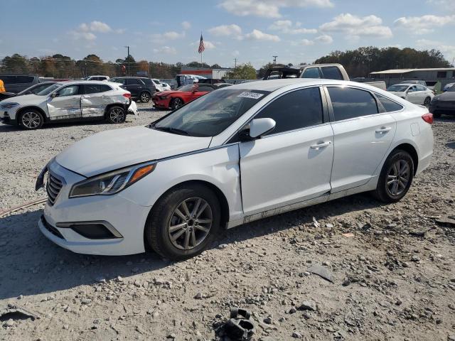 HYUNDAI SONATA SE 2017 with VIN 5NPE24AF5HH552005 - Photo from auction