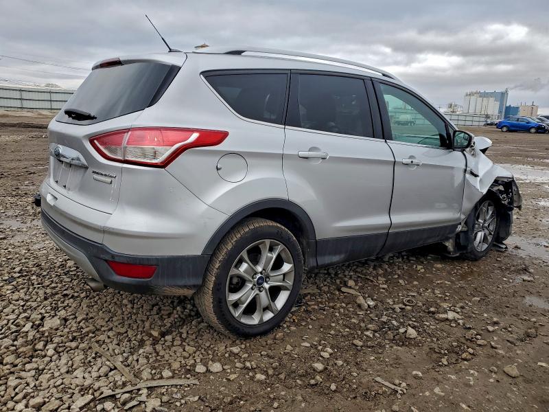 Photo 3 from auction – 2016 FORD ESCAPE with VIN 1FMCU0JX7GUA93143