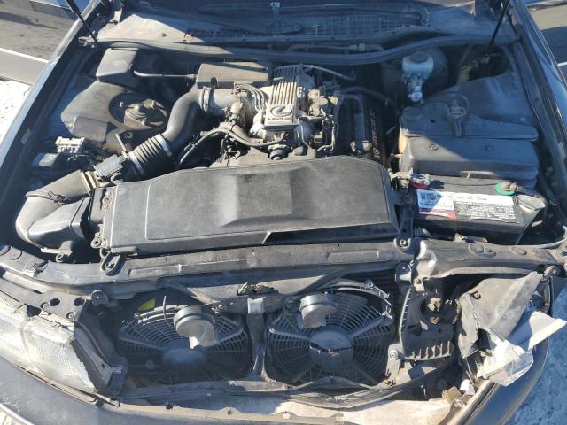 Photo 11 from auction – 1992 LEXUS LS 400 with VIN JT8UF11E8N0109652