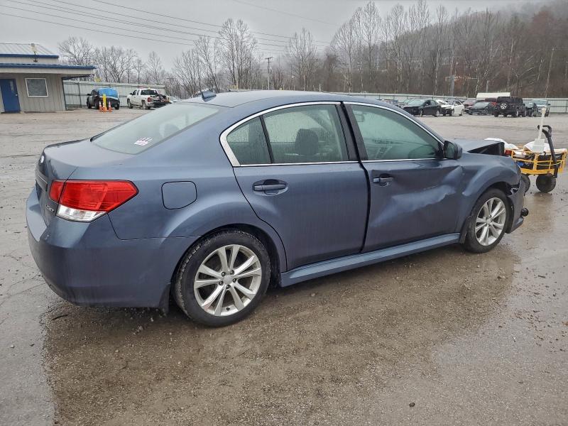 Photo 3 from auction – 2014 SUBARU LEGACY 2.5 with VIN 4S3BMCC60E3026618