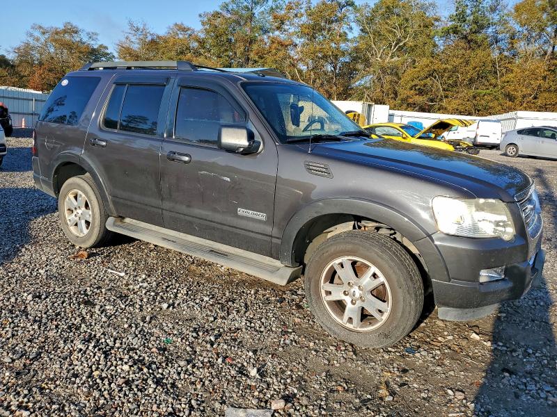 Photo 4 from auction – 2007 FORD EXPLORER X with VIN 1FMEU63EX7UA61889