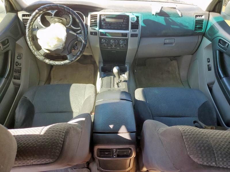 Photo 8 from auction – 2004 TOYOTA 4RUNNER SR with VIN JTEZU14R340023655