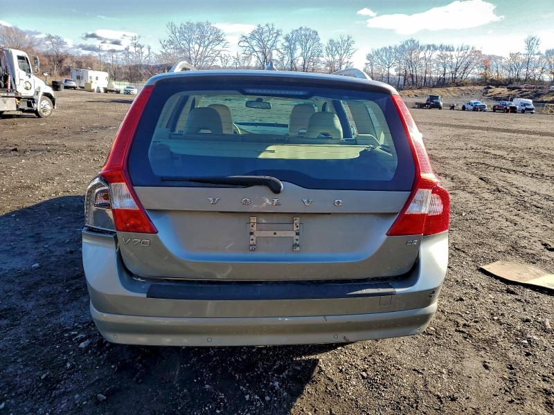 Photo 6 from auction – 2008 VOLVO V70 3.2 with VIN YV1BW982081051421