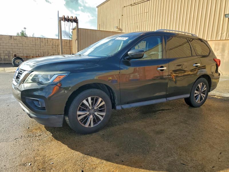 NISSAN PATHFINDER 2017 with VIN 5N1DR2MN4HC669676 - Photo from auction