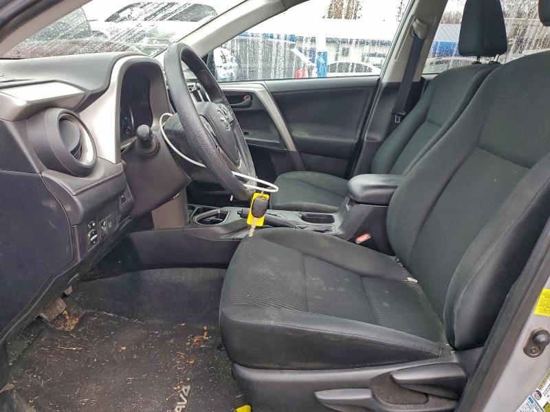Photo 7 from auction – 2017 TOYOTA RAV4 LE with VIN 2T3BFREV5HW604361