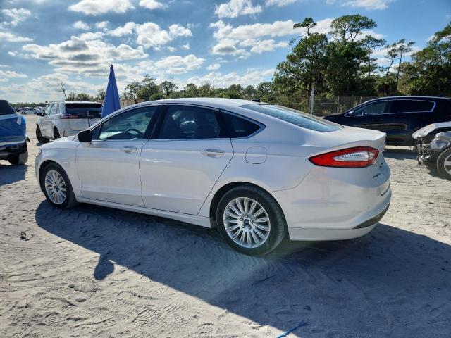 Photo 2 from auction – 2016 FORD FUSION SE with VIN 3FA6P0LU8GR275491
