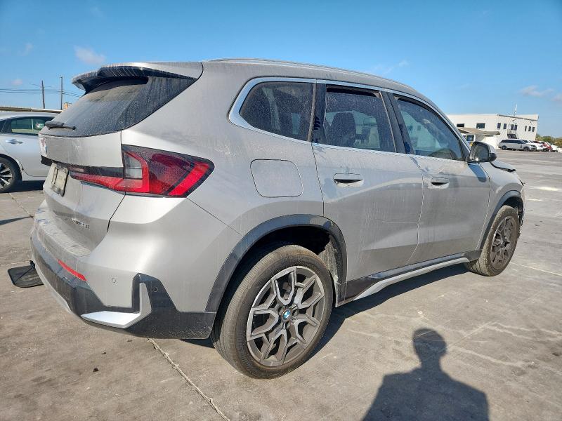 Photo 3 from auction – 2023 BMW X1 XDRIVE2 with VIN WBX73EF04P5Y15201