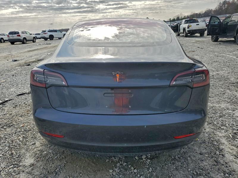 Photo 6 from auction – 2018 TESLA MODEL 3 with VIN 5YJ3E1EA3JF036600