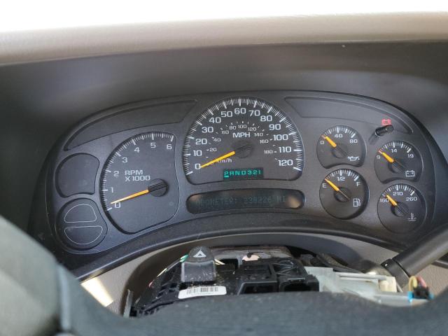 Photo 9 from auction – 2004 CHEVROLET SILVERADO with VIN 2GCEC19T641434076