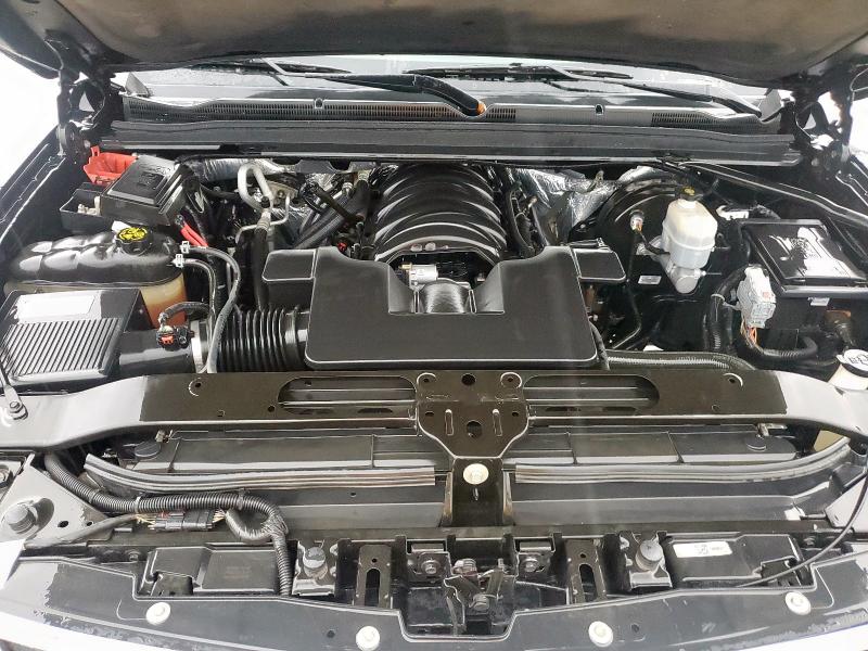 Photo 12 from auction – 2016 CHEVROLET SUBURBAN C with VIN 1GNSCHKC8GR172084