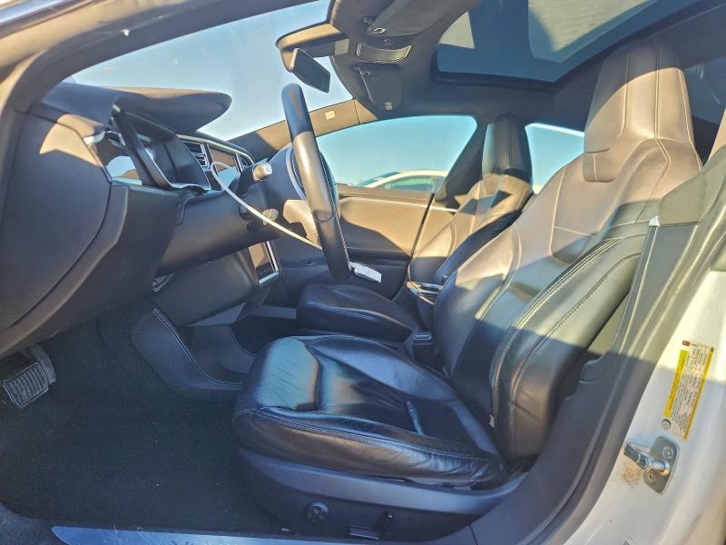 Photo 7 from auction – 2016 TESLA MODEL S with VIN 5YJSA1E14GF122496