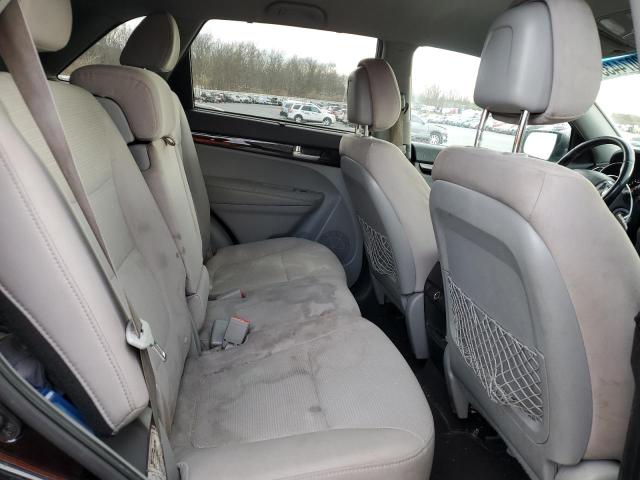 Photo 11 from auction – 2014 KIA SORENTO LX with VIN 5XYKTCA64EG505805